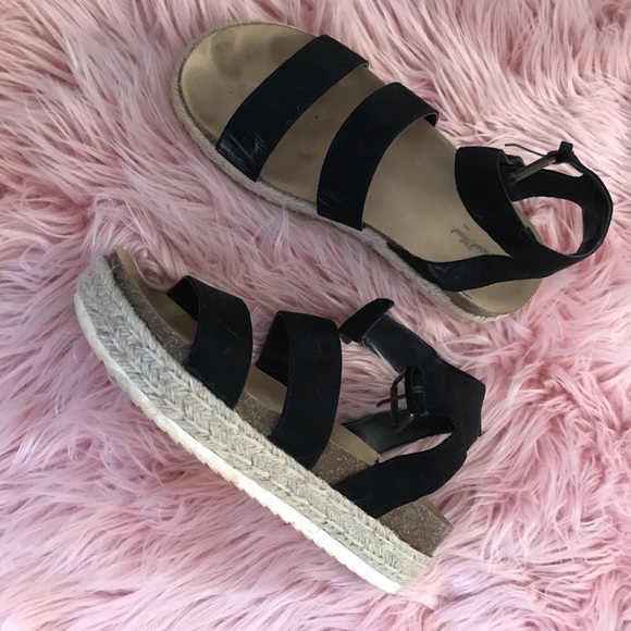 Universal Thread Shoes - espadrilles sandals